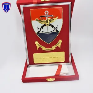 Wholesale custom award wooden metal shields with box and soft enamel