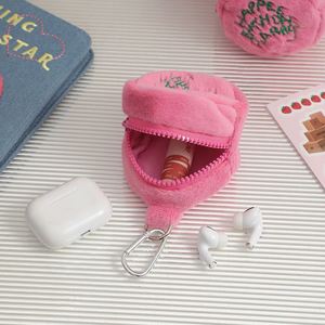 Monedero de Peluche Rosa para Bolsos, Regalo de Cumpleaños, Mini Cartera Bonita con Llavero para Niñas - Product Image 3