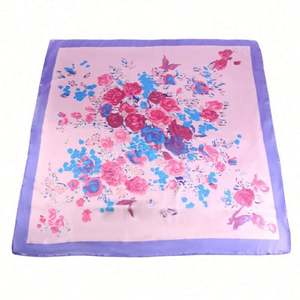 Pañuelo de Cabeza Multifuncional para Mujer con Logotipo Personalizado, Pañuelo de Cuello de Moda para las Cuatro Estaciones, Pañuelo Cuadrado de Satén para Exteriores - Product Image 6