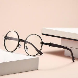 2025 Dropshipping nuova moda Cool Design uomini circolari occhiali da sole da esterno UV400 donne occhiali da sole oro/bianco PC metallo cerniera - Product Image 3