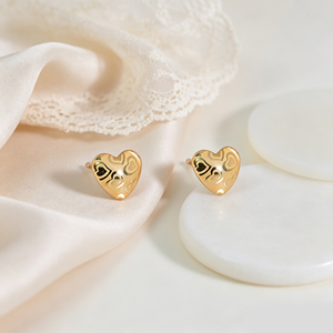 Aretes de <span class=keywords><strong>Oro</strong></span> de Cobre y Latón Chapados en <span class=keywords><strong>Oro</strong></span> de 18K con Múltiples Estilos: Texturizados, con Cuentas, Corazón, Estrella, Lazo, Trébol y Bola - Product Image 5