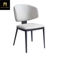 Chaise de salle à manger en métal noir de style italien, luxe léger, cadre moderne minimaliste, chaise de salle à manger haut de gamme pour café
