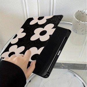 เคสสำหรับ iPad Air 13 นิ้ว รุ่นปี 2024 พร้อมขาตั้งหมุนได้และช่องใส่ปากกา - Product Image 3