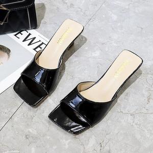 Nouvelles sandales d'été à talon moyen pour femme, à bout carré ouvert, style mule à talons hauts, pour l'extérieur - Product Image 5