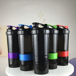 Bouteille shaker protéinée 3 en 1, 500 ml, en PP, multi-compartiments avec rangement pour poudre et pilules, logo personnalisé, prix de gros - Product Image 4