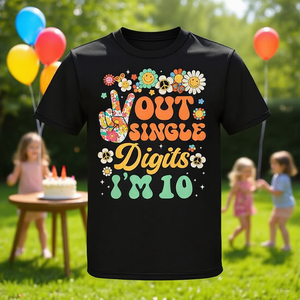 T-shirt Groovy per il 10° compleanno della ragazza, Peace Out Single Digits I'm 10 - Product Image 3