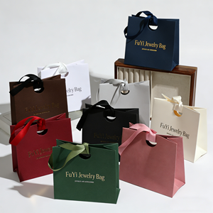 Bolsa de Papel para Joyería con Logotipo Personalizado al por Mayor, Bolsa de Compras para Joyería con Cinta, Bolsa de Papel para Empaque de Joyería, Bolsa para Collares y Anillos - Product Image 5