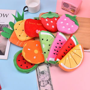Mayorista Fruta Tarjeta DE CRÉDITO Cartera Monedero Auricular Felpa Llavero Lápiz labial Bolsa Peluche Juguete Monedero Cremallera Llavero Cartera - Product Image 2