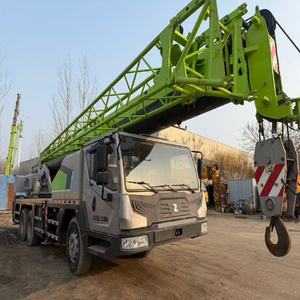 Grúa Móvil Usada Zoomlion de 25T en Excelentes Condiciones de Trabajo, Capacidad de Carga de 50 Toneladas, Precio Económico, Componentes Principales: Motor, Bomba y Núcleo del Motor - Product Image 2