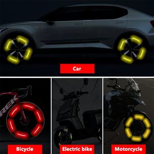 20 autocollants réfléchissants brillants pour jantes de voiture, bandes décoratives pour auto, autocollants de sécurité nocturne pour voiture et moto - Product Image 4
