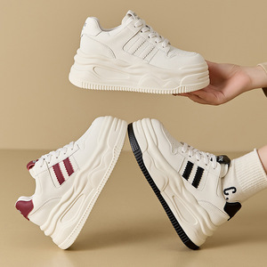 Baskets confortables à semelles souples, style coréen, chaussures décontractées, baskets blanches à semelles épaisses rehaussantes, nouveaux modèles pour femmes - Product Image 6