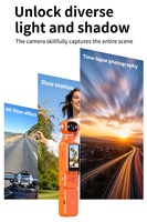 Caméra Vlog WiFi 4K étanche IPX4 avec écran rotatif à 90°, objectif inclinable à 180°, prise de vue multi-angle et station de charge pour le sport (vente en gros)