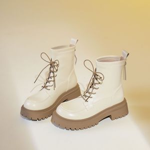 Bottes Martin M95008 pour femmes, à bout rond, talon épais, rehaussant la taille, à lacets, style décontracté - Product Image 1