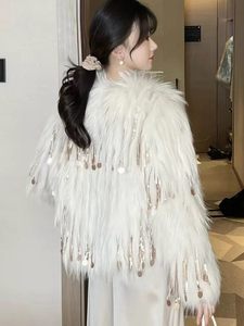 Chaqueta de Piel de Mapache Negra Carbón a la Moda con Borlas, Abrigo de Piel Genuina, Chaqueta Corta Elegante para Fiesta, Estilo Boutique - Product Image 5
