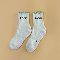 Chaussettes antidérapantes pour Pilates et Yoga, respirantes et personnalisables pour femmes