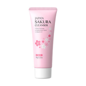 El limpiador facial de espuma Sakura de alta calidad hidrata la piel. La fórmula de crema suave elimina eficazmente el maquillaje - Product Image 5