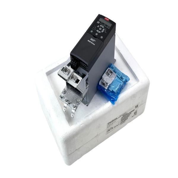 Brand New Plc Fc-280p2k2t4e20h1bxcxxxsxxax 134u2982 2.2kw Converter