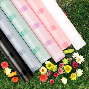 Papel de Regalo con Diseño de Flores y Puntos, 60cm*60cm, Sin Recubrimiento, Impresión Digital, Venta de Fábrica - Product Image 3