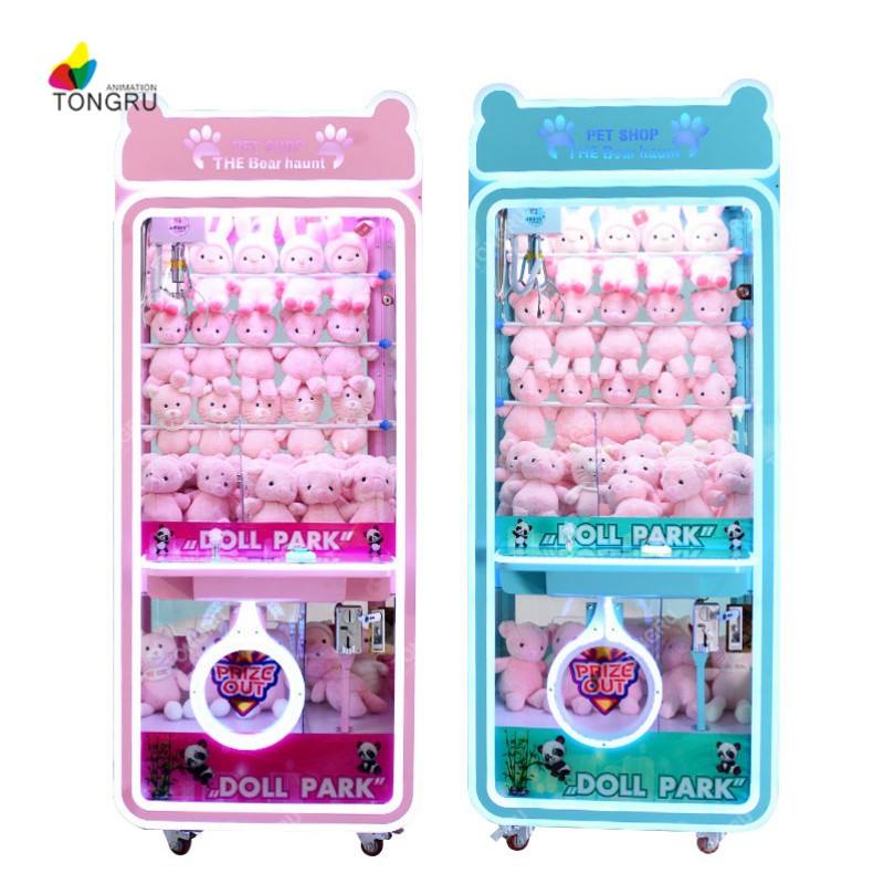 transparent claw machine