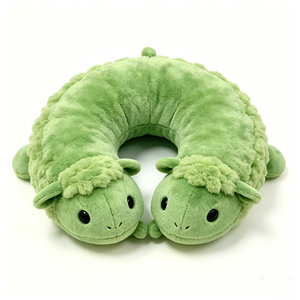 Oreiller de voyage en peluche en forme de mouton vert personnalisable, oreiller de cou en forme d'animal, oreiller de cou en forme de U - Product Image 1