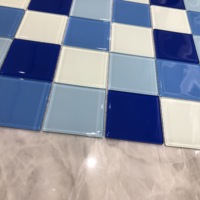 Tuiles de mosaïque en verre iridescent de 4 mm, tuiles de mosaïque pour piscine, tuiles de sol pour piscine