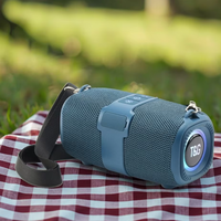 TG667 Altavoz inalámbrico portátil para exteriores Tarjeta Tf para el hogar al aire libre Altavoz BT Mini altavoz inalámbrico para exteriores