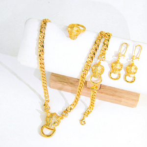 Collar con Colgante de Leopardo en Oro de Lujo, Chapado en Oro de 21k, Joyería Punk Hip Hop para Hombres y Mujeres - Product Image 1