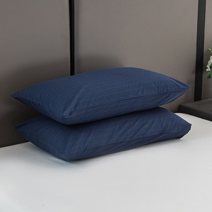 Taie d'oreiller brodée en tricot de mélange de coton et fibre d'argent antistatique et de mise à la terre - Coton biologique écologique personnalisable de haute qualité pour la maison - Product Image 5
