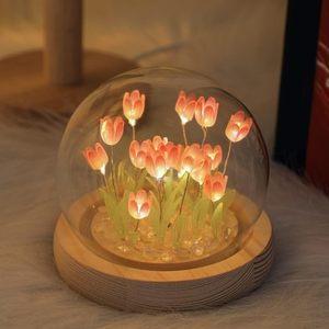Lámpara de Noche Decorativa DIY con Forma de Tulipán, Mini Bola de Cristal LED, Pantalla Blanca, Diseño Posmoderno, 10x10cm, Luz Cálida, 3 Pilas AAA - Product Image 4