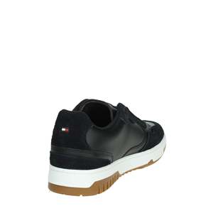 รองเท้าผ้าใบ Tommy Hilfiger Uomo รุ่น FM0FM05520 สีดำทรง Chunky - Product Image 3