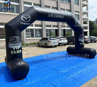 Arche gonflable noire de 5 m de long pour concessionnaires automobiles