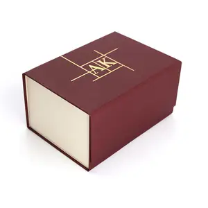 定制小红色可折叠纸包装盒翻盖折叠礼品盒，带啤酒花冲压和柔软触感层压