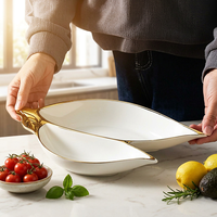 Plateau de service créatif en céramique, élégant et luxueux, avec compartiments pour fruits et en-cas, en forme de feuille