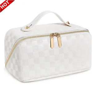 Wholesale Luxury Checkered Leather Personal Travel Cosmetic Organizer Makeup Storage Bags For Women