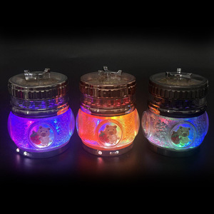 Nouveau Moulin à Herbes en Alliage de Zinc à 4 Couches avec Lumière LED 75mm, Design Roue de <span class=keywords><strong>Roulette</strong></span> à Sable Mouvant en Acrylique, Vente en Gros - Product Image 2
