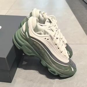 Chaussures décontractées à lacets de haute qualité 2026 Nouvelles baskets de luxe en cuir véritable antidérapantes et flexibles pour hommes et femmes - Product Image 2