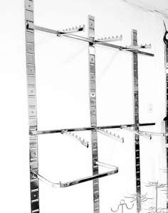 Expositor de Ropa Metálico Personalizado, Diseño de Muebles para Tiendas de Ropa, Perchero para Exhibición de Ropa - Product Image 4