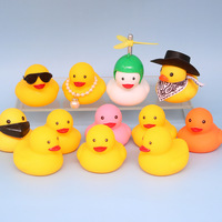 Canard en caoutchouc pour le bain des enfants, jouet flottant pour piscine, jouet personnalisé avec logo imprimé, canard jaune à paillettes colorées et sonore