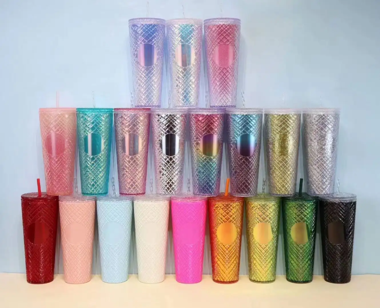 Popüler yeni ürün toptan ucuz fiyat yaratıcı 710 ml eşkenar dörtgen Bling renkli su şişeleri