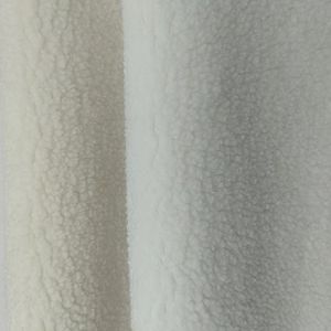 Prix usine ours en peluche polaire Micro polaire 100 polyester <span class=keywords><strong>laine</strong></span> fourrure Sherpa polaire tissu vêtements tissu - Product Image 4