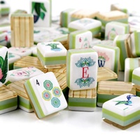 Tuiles artisanales en bambou à grain de bois avec bordure feuillagée, motif floral tropical vert, édition Mahjong