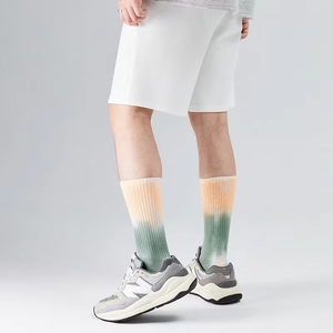 2025 nouveaux <span class=keywords><strong>bas</strong></span> longs polyvalents coton respirant Anti-odeur absorbant la sueur chaussettes de course - Product Image 2