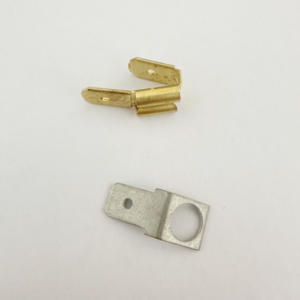 さまざまなステンレス鋼金メッキ端子を使用して配線用ハーネスをカスタマイズ - Product Image 1