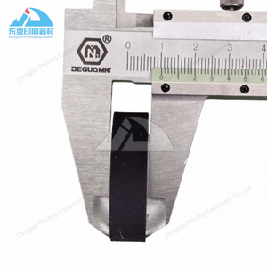 Suku Cadang Cetak 2 Buah F4.614.555 Roda Karet Hitam 38x19x10mm untuk Heidelberg SM102 CD102 XL105 SM74 CD74 XL75 Roda Gesek - Product Image 6