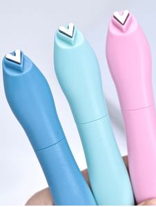 Herramientas de Uñas 3 en 1 Multifuncionales con Diseño de Ojo de Gato, Imán, Patrón de Serpiente y Corazón para Decoración de Uñas - Product Image 6