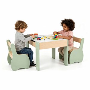 Ensemble de meubles en bois pour garderie et crèche : Table d'étude et chaises pour enfants, bureau pour tout-petits, idéal pour les fêtes d'enfants - Product Image 1