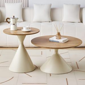 Ensemble <span class=keywords><strong>table</strong></span> <span class=keywords><strong>basse</strong></span> ronde moderne en bois pour mobilier de maison ou d'hôtel Meubles de salon élégants - Product Image 3