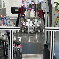 Máquina de ensamblaje de tapas de bombas dosificadoras de loción de alta velocidad con tornillo, de fábrica profesional china