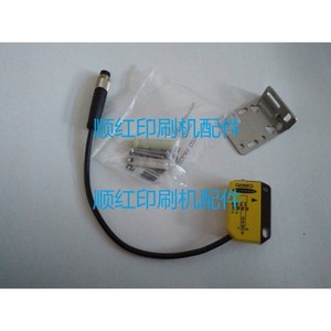 Interruptor de Proximidad TURCK Q236EQ para Equipos Industriales, Piezas de Máquinas Roland - Product Image 1