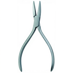 Pinzas de Punta Plana Acanaladas de 5 mm de Ancho y 14.5 cm de Largo, Instrumento Quirúrgico Manual con Certificación CE Clase I - Product Image 1